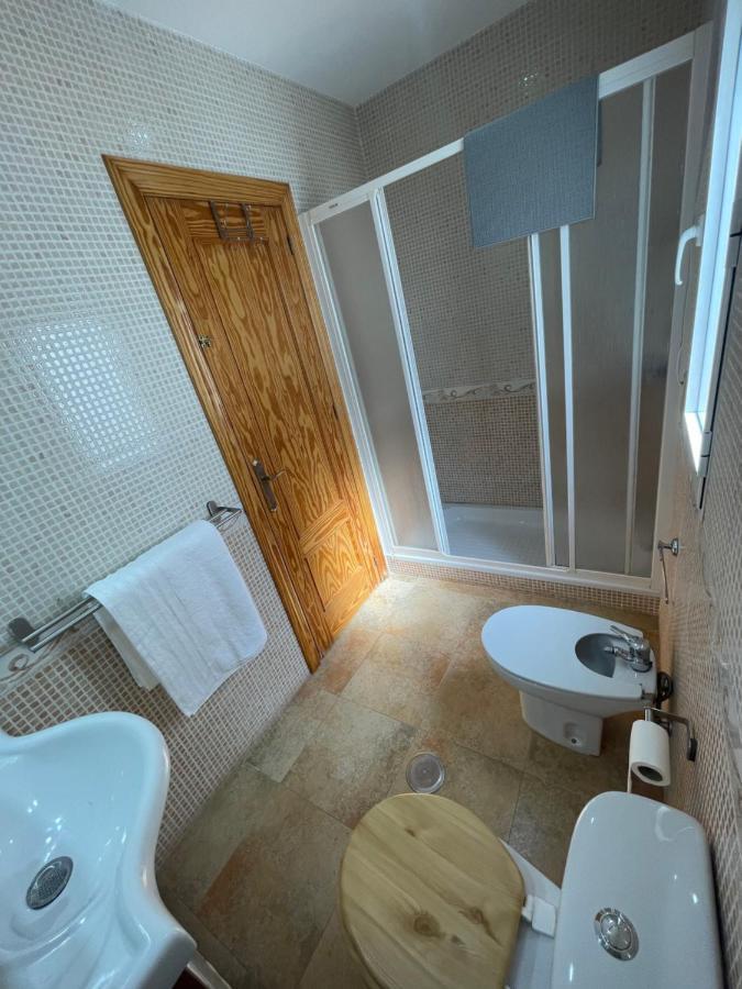 Apartamentos Colon Pondos Линарес Екстериор снимка